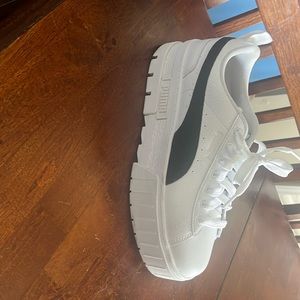 Puma sneakers